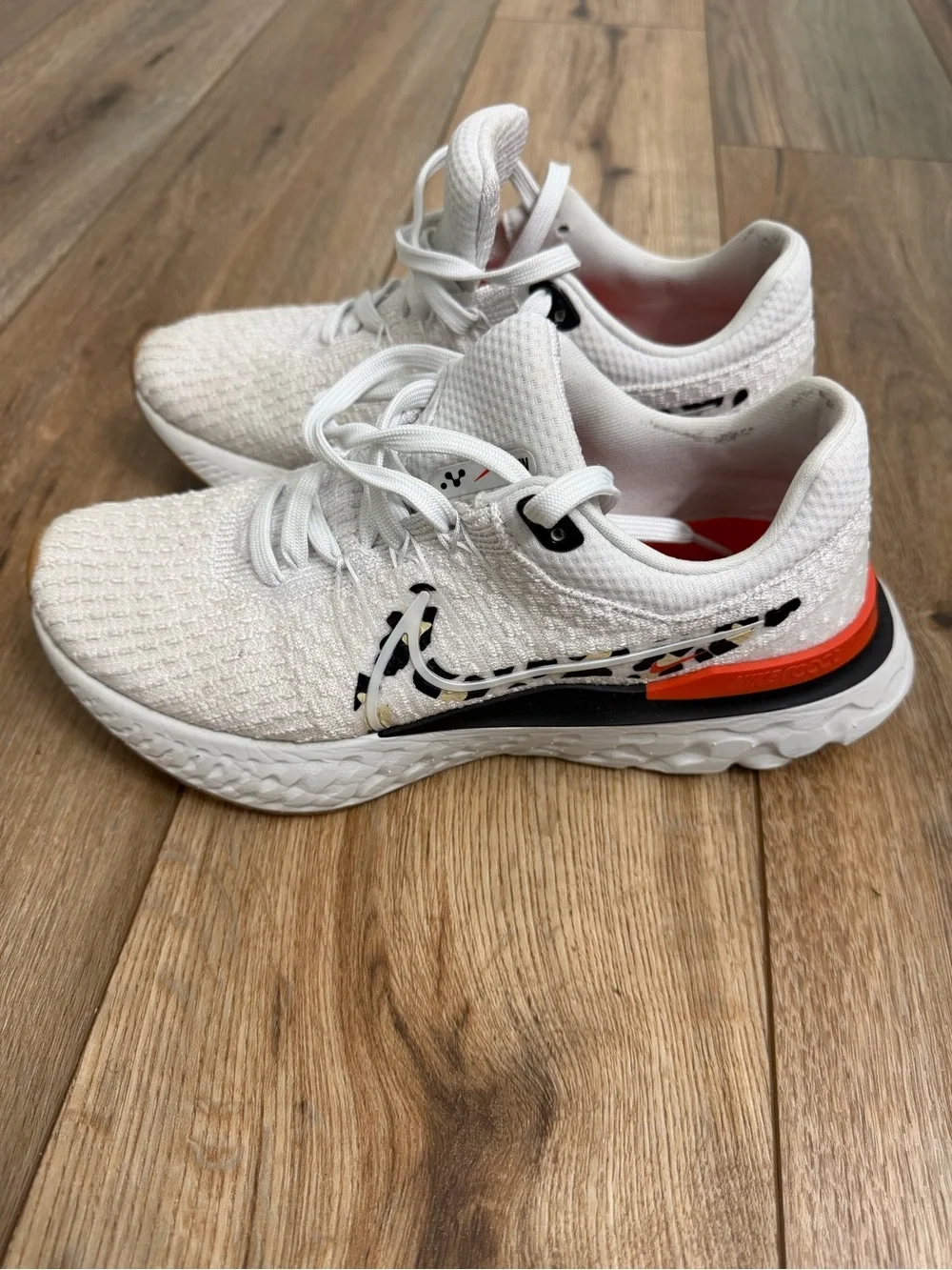 Nike breathable white